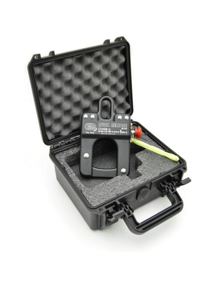 Kong quick release for helicopters evacuation Openable big slot